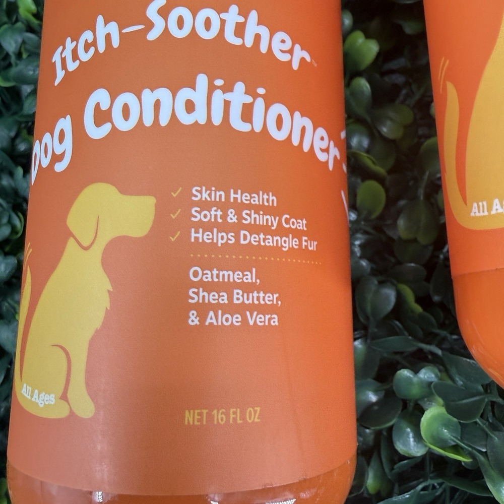 Zesty Paws Itch Soother Dog Shampoo & Conditioner Bundle 16oz Oatmeal Aloe Vera - Picture 3 of 5